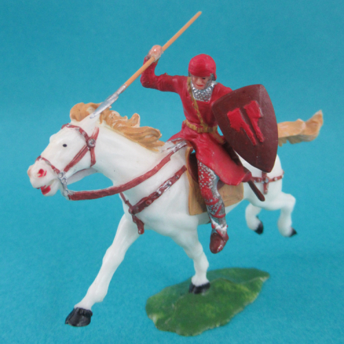 8853 4 Cavalier normand avec lance et écu sur cheval 2 (III a).